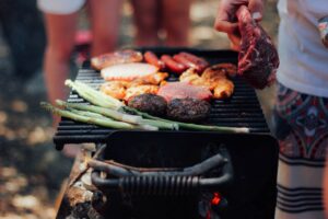 tips on how to have a successful camping cookout